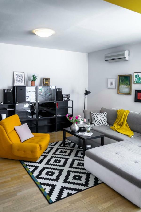 ברטיסלאבה Pollock Apartment In Old Town מראה חיצוני תמונה